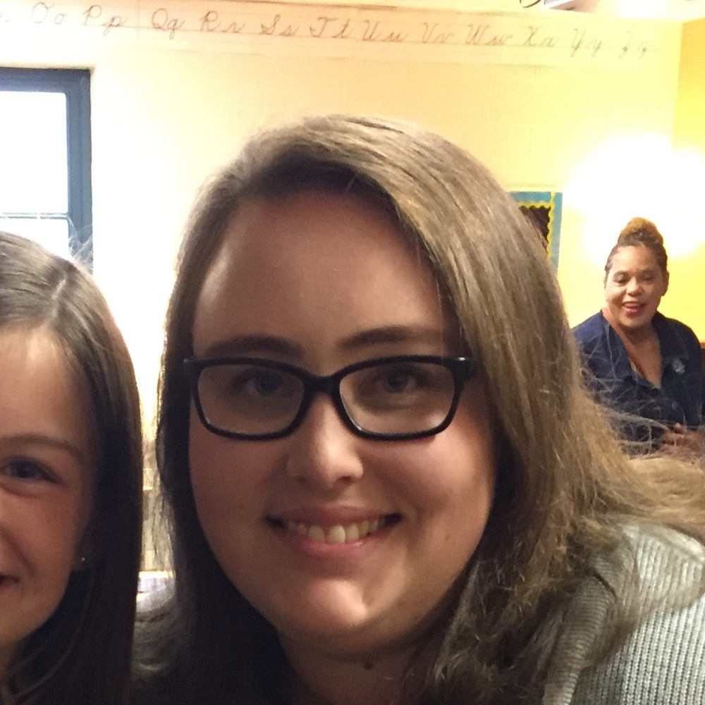 Meet your Posher, Courtney